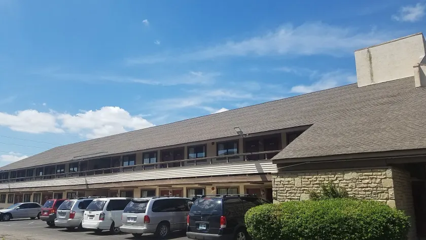 American Value Inn - Image 1