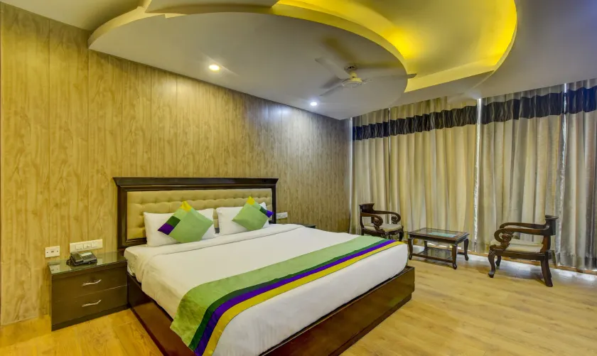 Treebo Elysee, Patel Nagar - Image 1