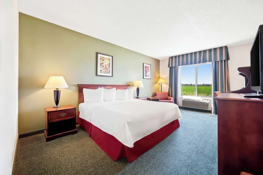 Best Western Annawan Inn - Image 1