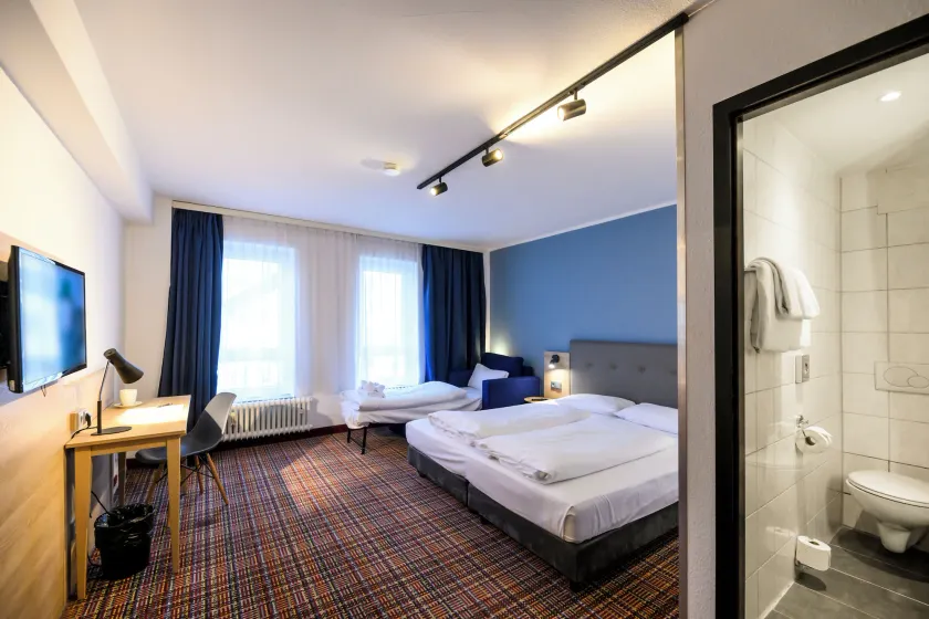 theAmbassador Hotel I Essen City - Image 1