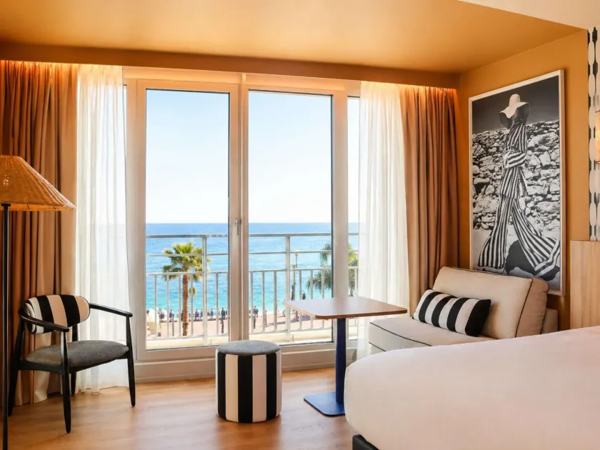 Mercure Nice Promenade Des Anglais - Image 1