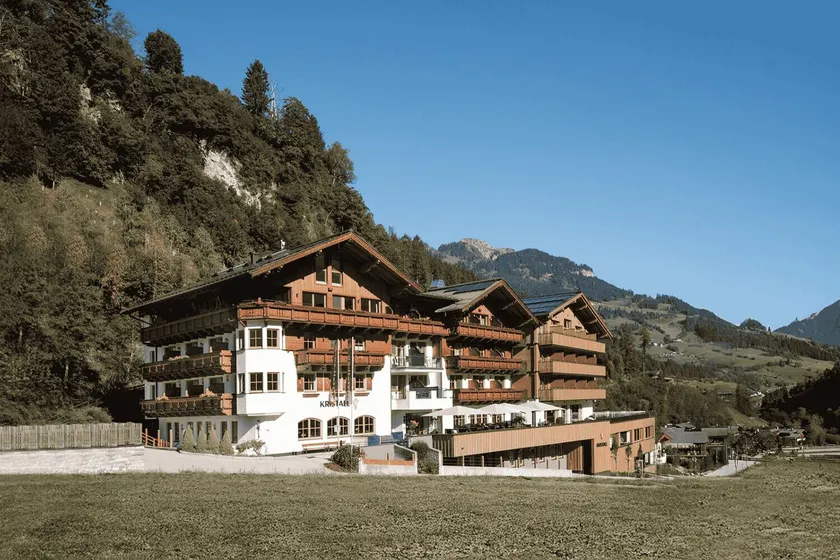 Hotel Kristall - Image 1