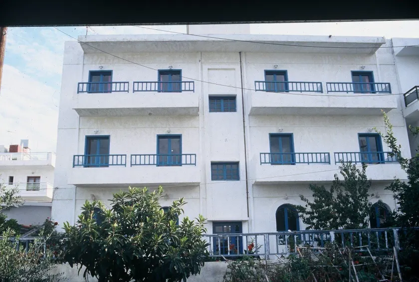 Friday Hotel - Image 1