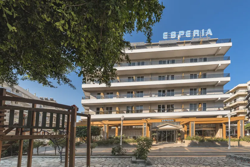 Esperia City Hotel - Image 1