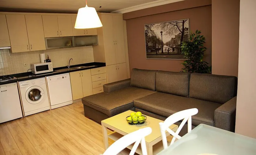 Akin Suites Istanbul - Image 1