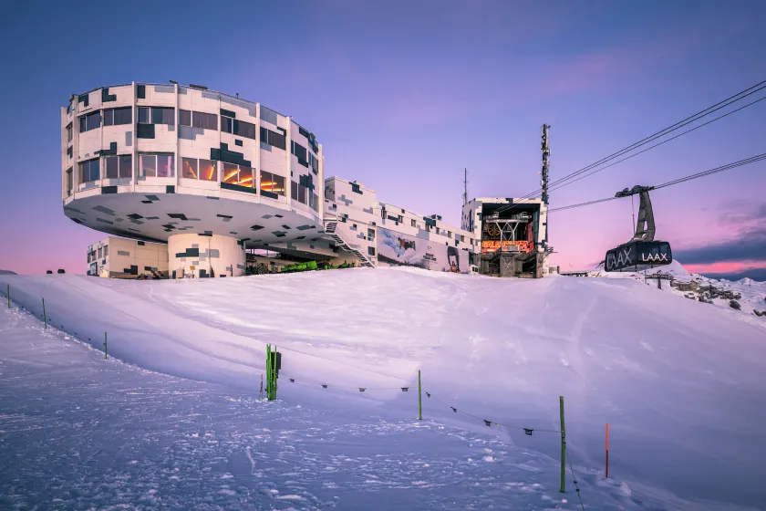 GALAAXY Mountain Hostel--Nur mit der Gondelbahn Erreichbar - Image 1