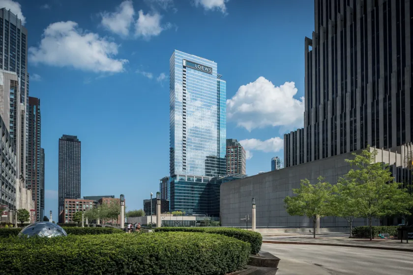 Loews Chicago Hotel - Image 1