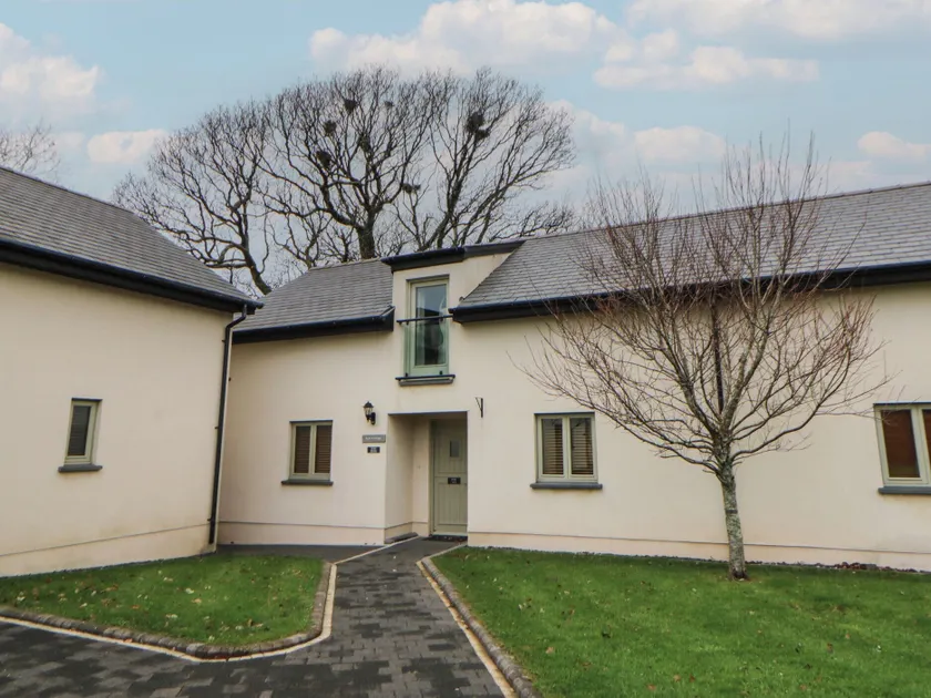 Rose Apartment - Gower - Image 1