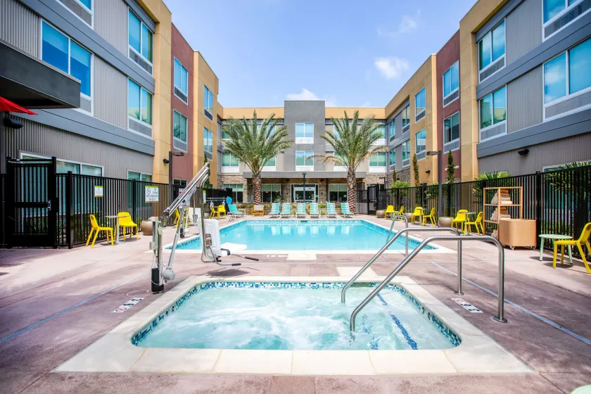 Home2 Suites by Hilton Carlsbad - Image 1