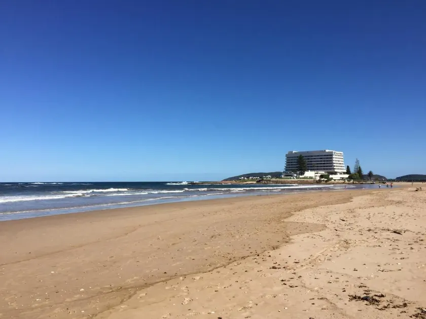 20 River Club Villas - Image 1