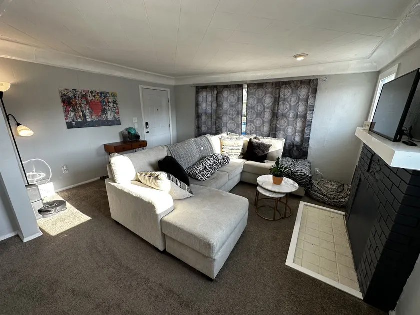 Tacoma Homestay - Image 1