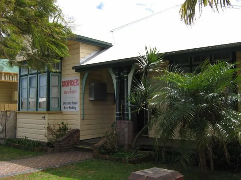 Backpackers Newcastle - Image 1