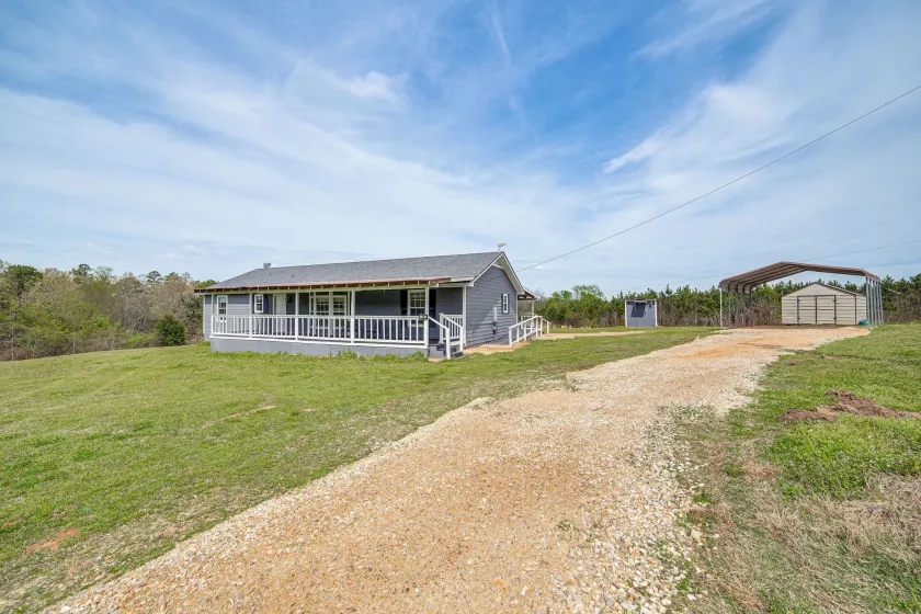 2 Mi to Lake Monticello: Home w/ Large Decks! - Interiør