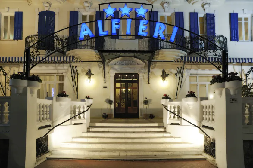 Hotel Alfieri - Image 1