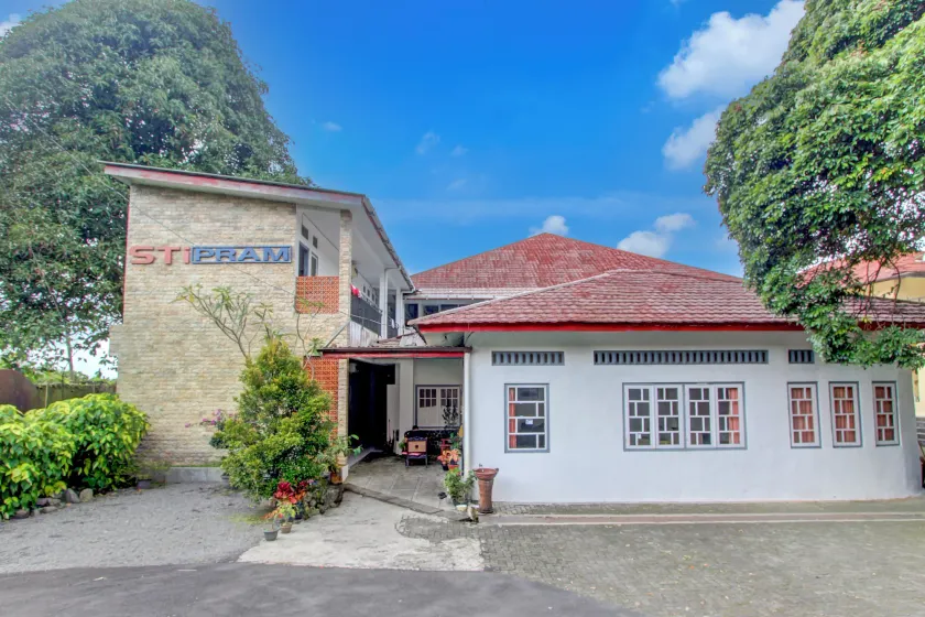 Hotel O Kaliurang Near Gunung Merapi Kaliurang - Image 1