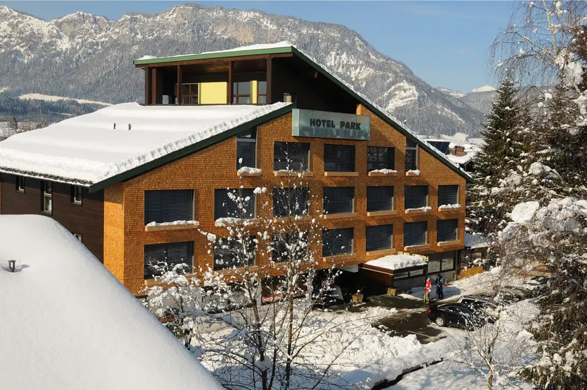 Hotel Park - Image 1