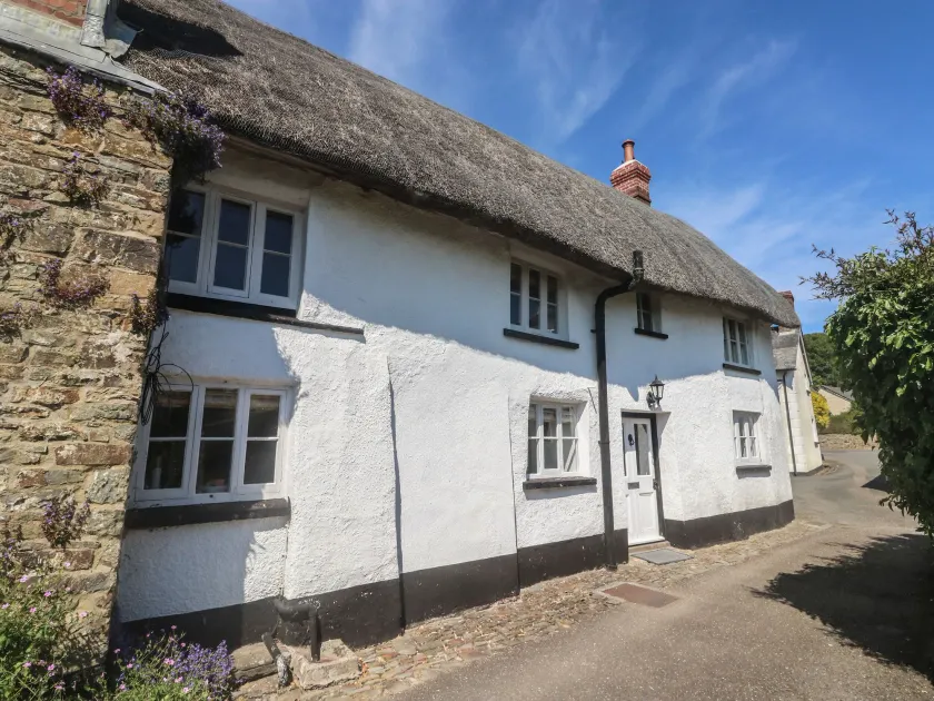Brewers Cottage - Image 1