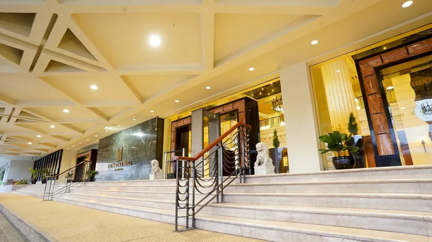 The Heritage Hotel Manila - Image 1