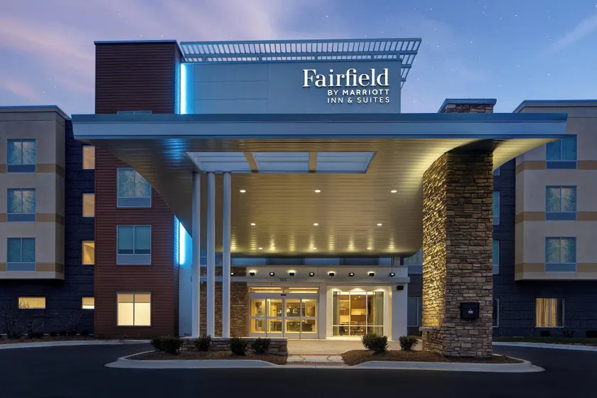 Fairfield Inn & Suites by Marriott Chicago Bolingbrook - Image 1