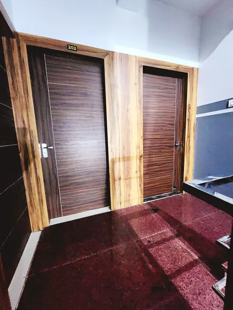 Clover Villa Hotels - Entrada (vista interna)