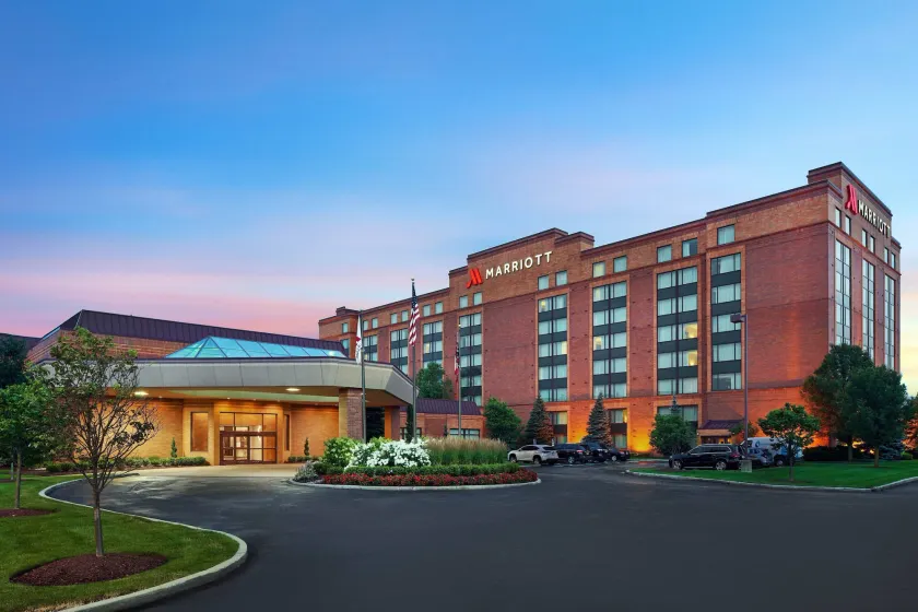 Cleveland Marriott East - Image 1
