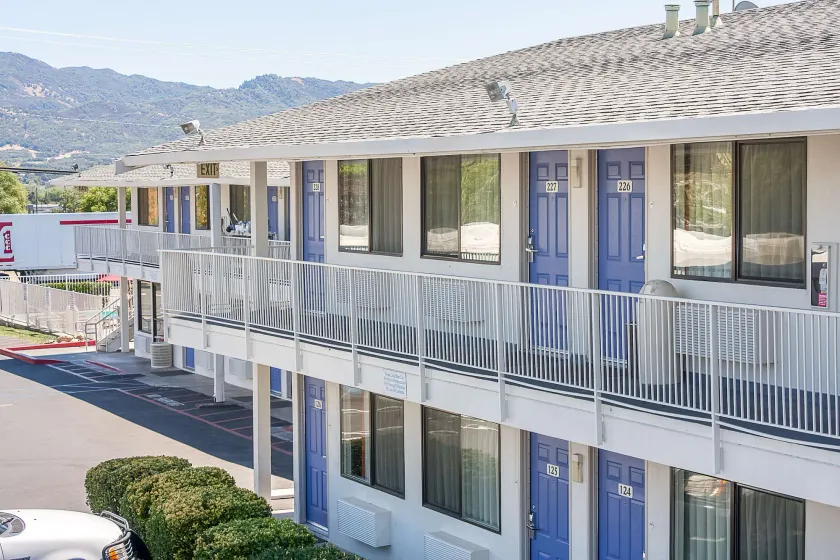 Motel 6-Ukiah, CA - Image 1