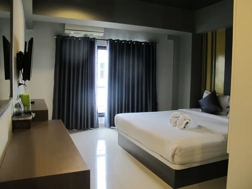 Suvarnabhumi Oriental Resort - Image 1