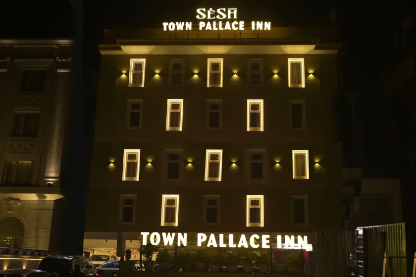 Town Pallace Inn - Hotel in New Delhi - Image 1