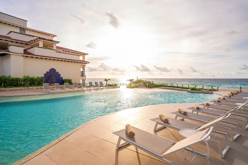 Grand Park Royal Cancun - All Inclusive - Image 1