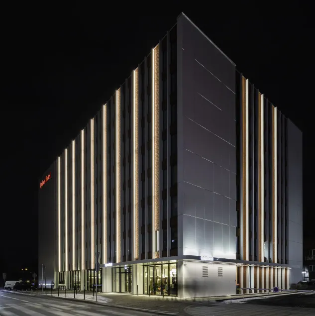 Qubus Hotel Katowice - Image 1