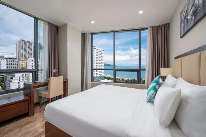 Avatar Danang Hotel - Image 1