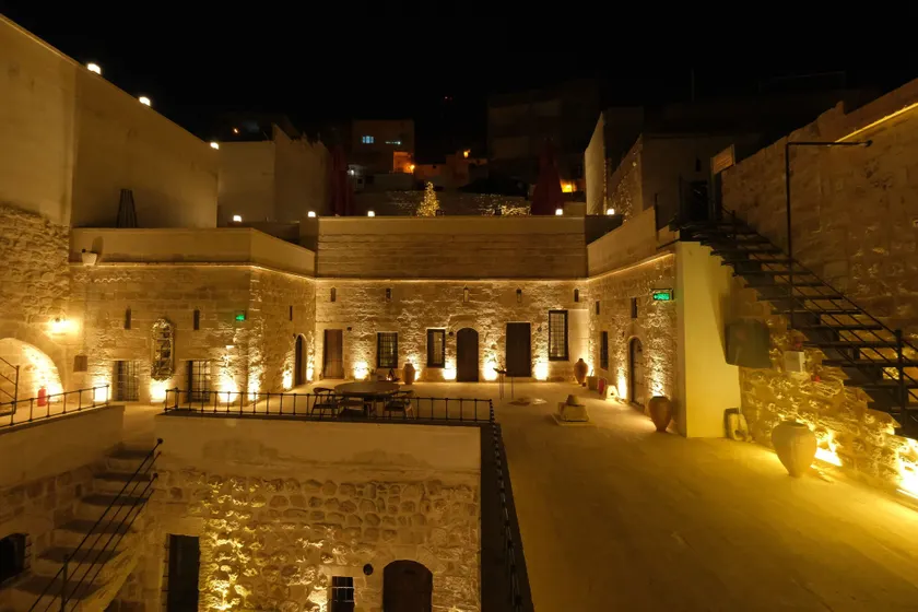 Mezova Otel - Image 1