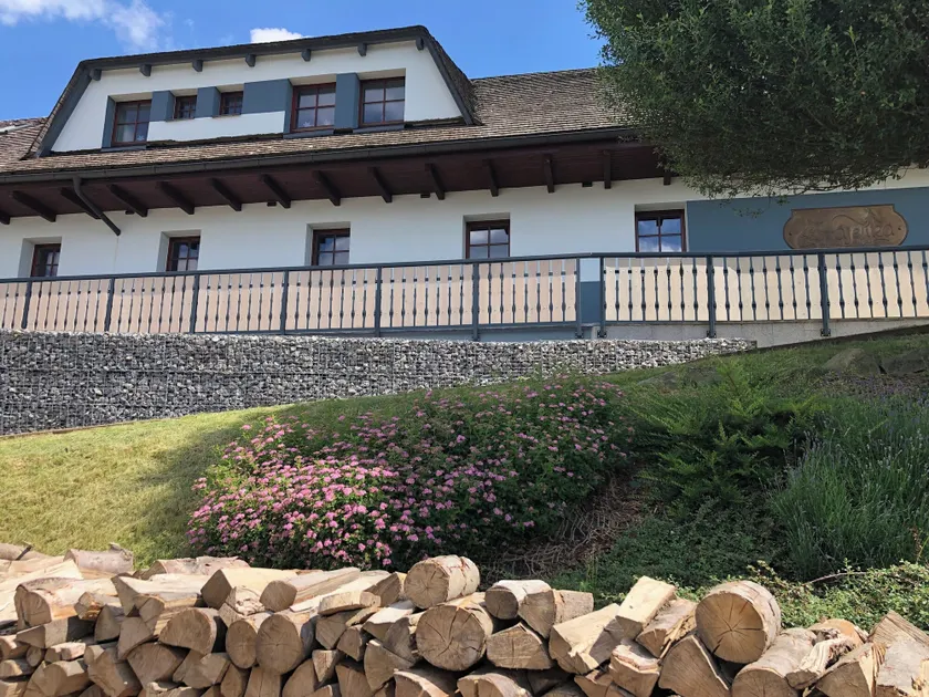 Horsky Hotel Hájenka - Image 1
