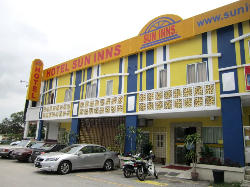 Sun Inns Hotel Equine, Seri Kembangan - Image 1