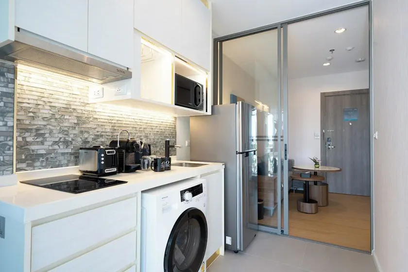 Oakwood Suites Tiwanon Bangkok - Image 1