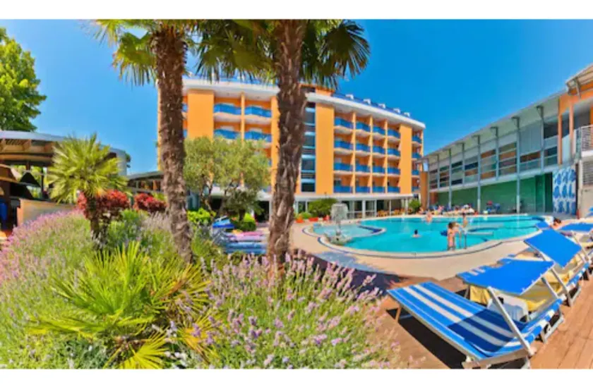 Grand Hotel Esplanada - Image 1