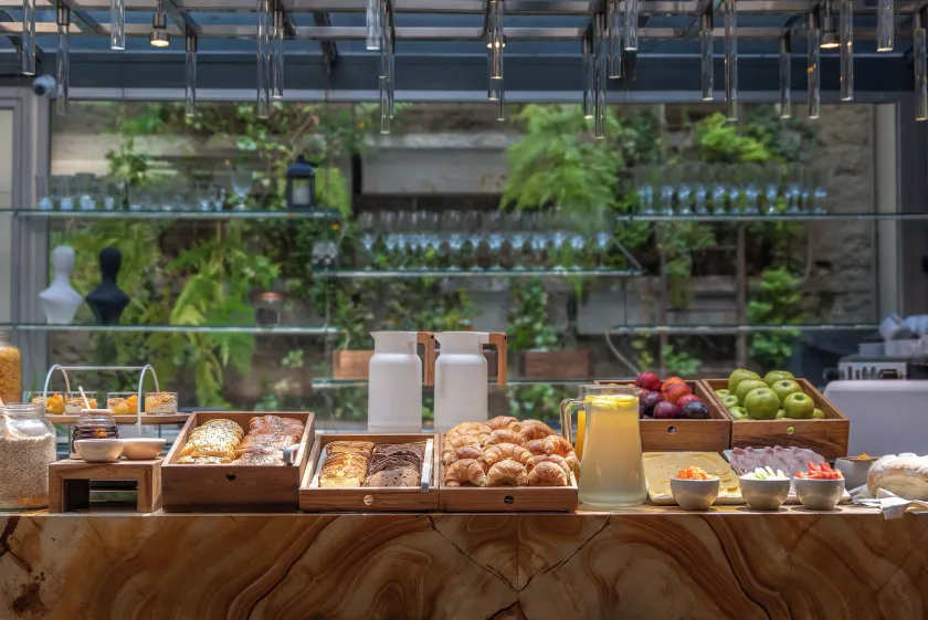 Lennox Hotel Buenos Aires - Image 1