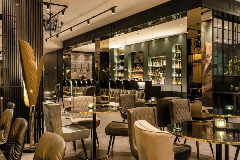 Motel One Paris-Porte Dorée - Image 1
