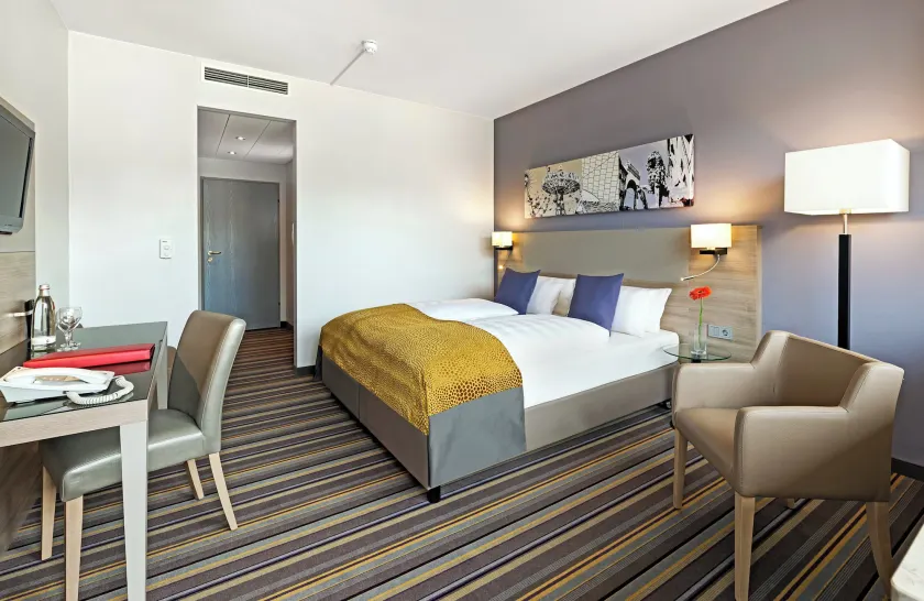 Leonardo Hotel Munich City North - Image 1