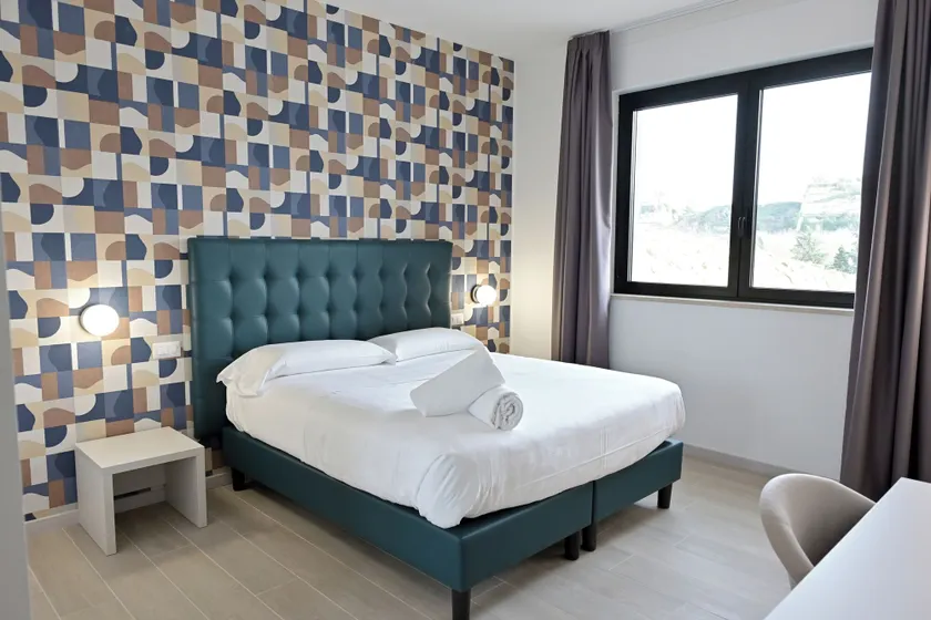 Hotel HE Roma - Zimmer
