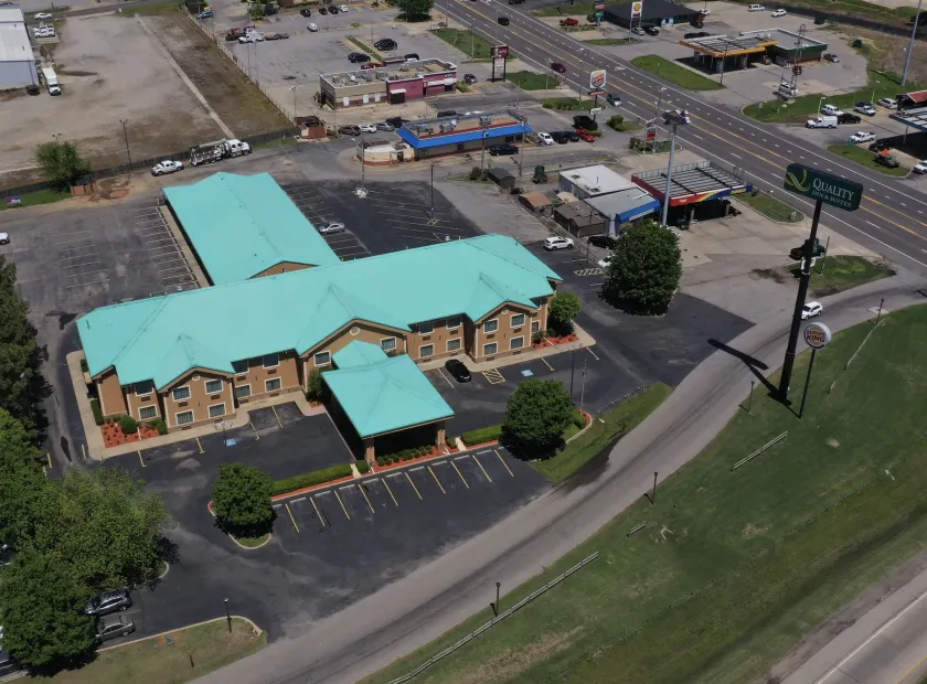Quality Inn & Suites Alma I-40 - Image 1