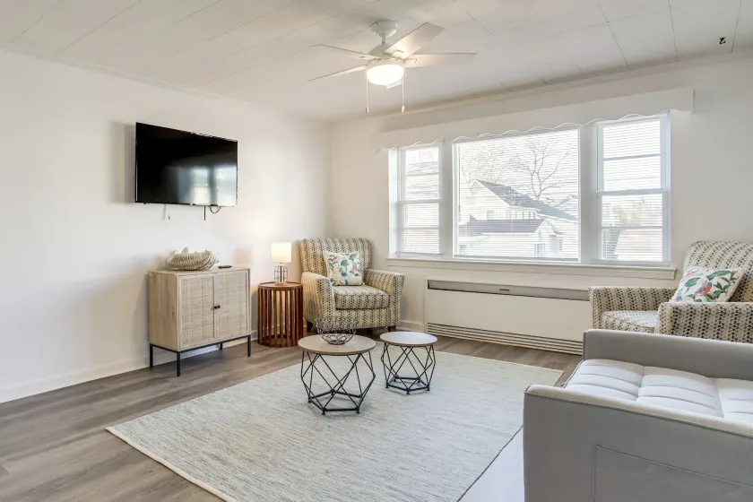 Waterfront Gem < 1 Mi to Dtwn Cambridge! - Image 1