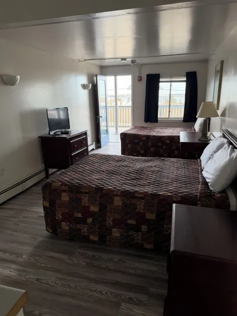 Point 1 Resort & Motel - Image 1