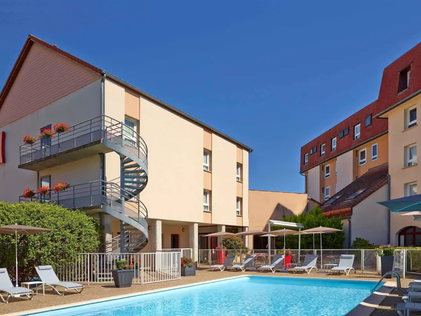 ibis Beaune Centre - Image 1