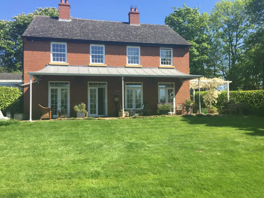 The Hall Farm Bed And Breakfast - Image 1
