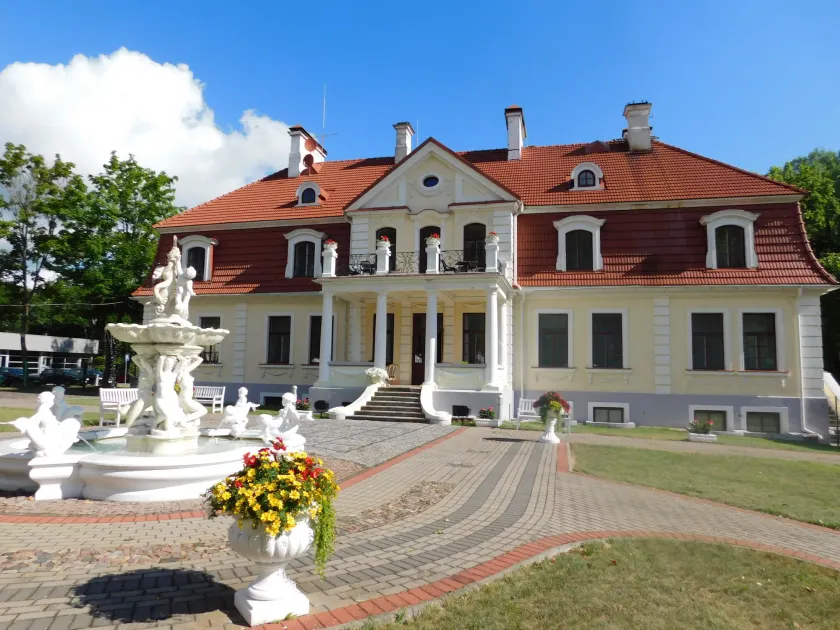 Sventes Muiža - Image 1
