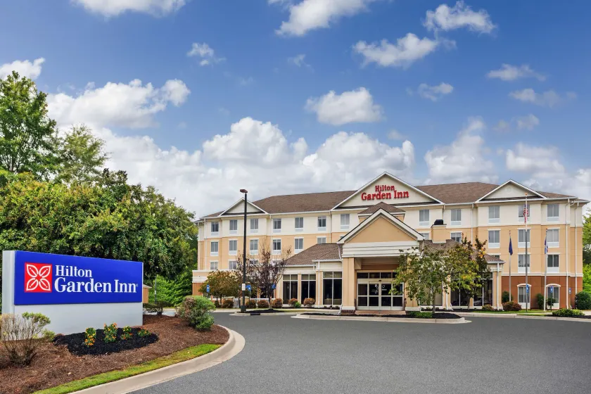Hilton Garden Inn Aiken - Image 1