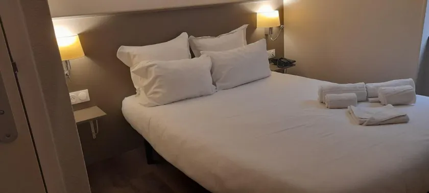 Hôtel Casabianca - Værelse