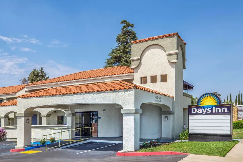 Days Inn by Wyndham Banning Casino/Outlet Mall - Image 1