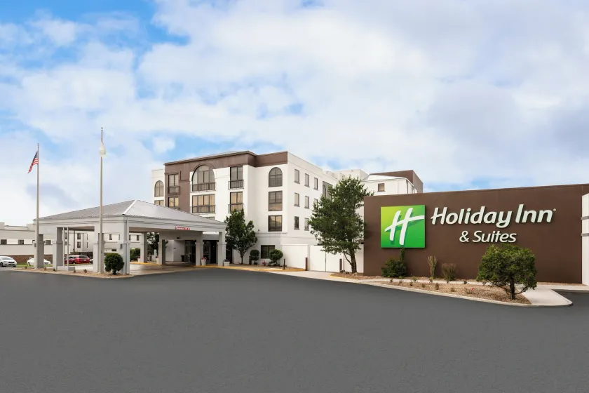 Holiday Inn & Suites Springfield - I-44 by IHG - Image 1